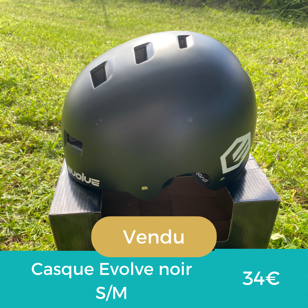 Lire la suite à propos de l’article Casque Evolve curb S/M